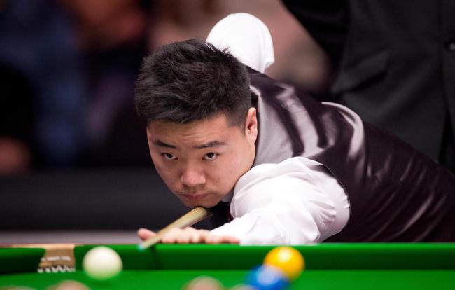 更何况在当 更何况在当